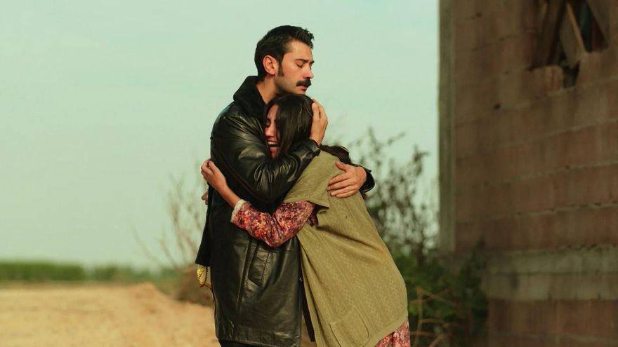 Imagen capitular de 'Tierra amarga'