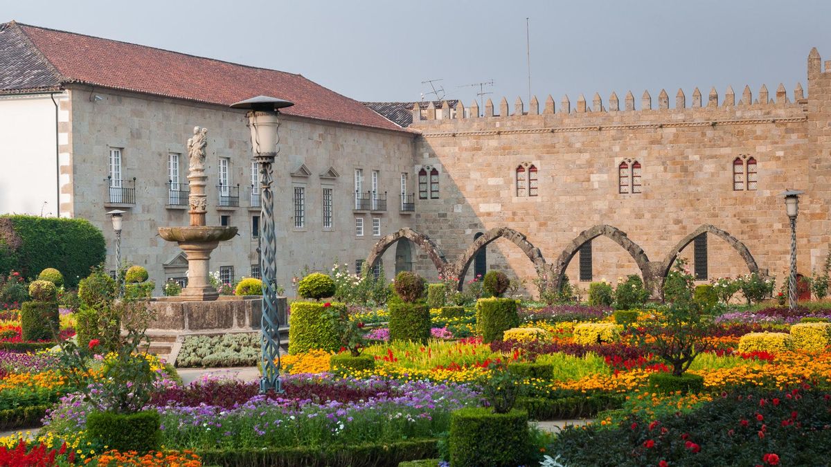 Palacio Episcopal desde el Jardín de Santa Bárbara.