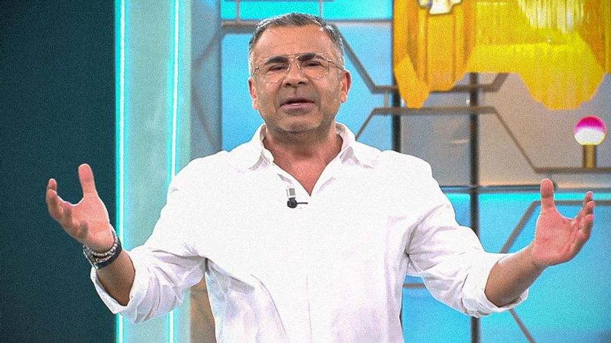 'El diario de Jorge' arrancó desorientado en su gran plató, con aires a Juan y Medio y autocrítica de Jorge Javier