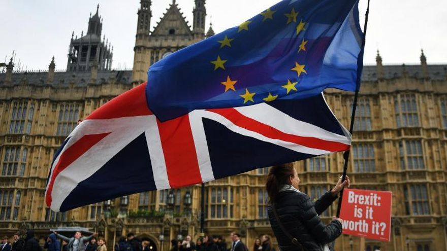 El Reino Unido puede revocar el "brexit" unilateralmente, según un abogado de la UE