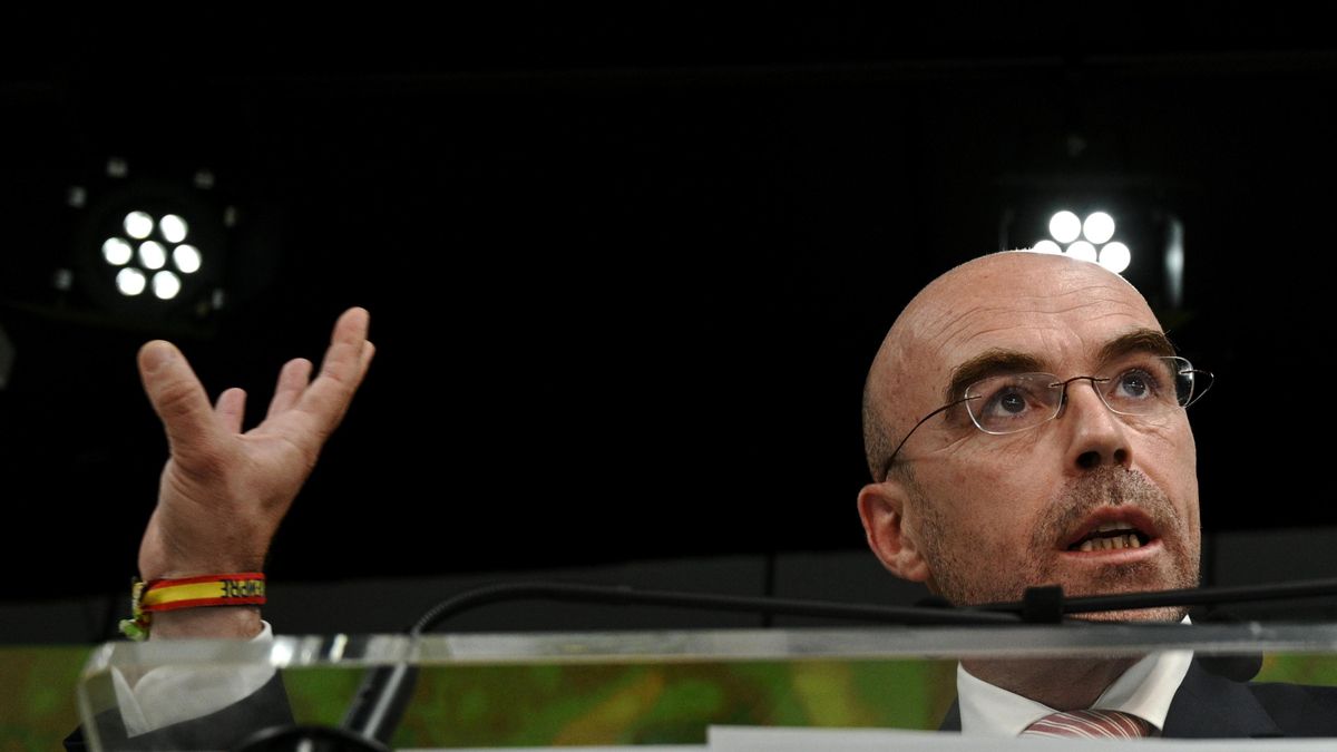 El vicepresidente Primero de Acción Política y eurodiputado de VOX, Jorge Buxadé, interviene en una rueda de prensa del Comité de Acción Política de Vox
