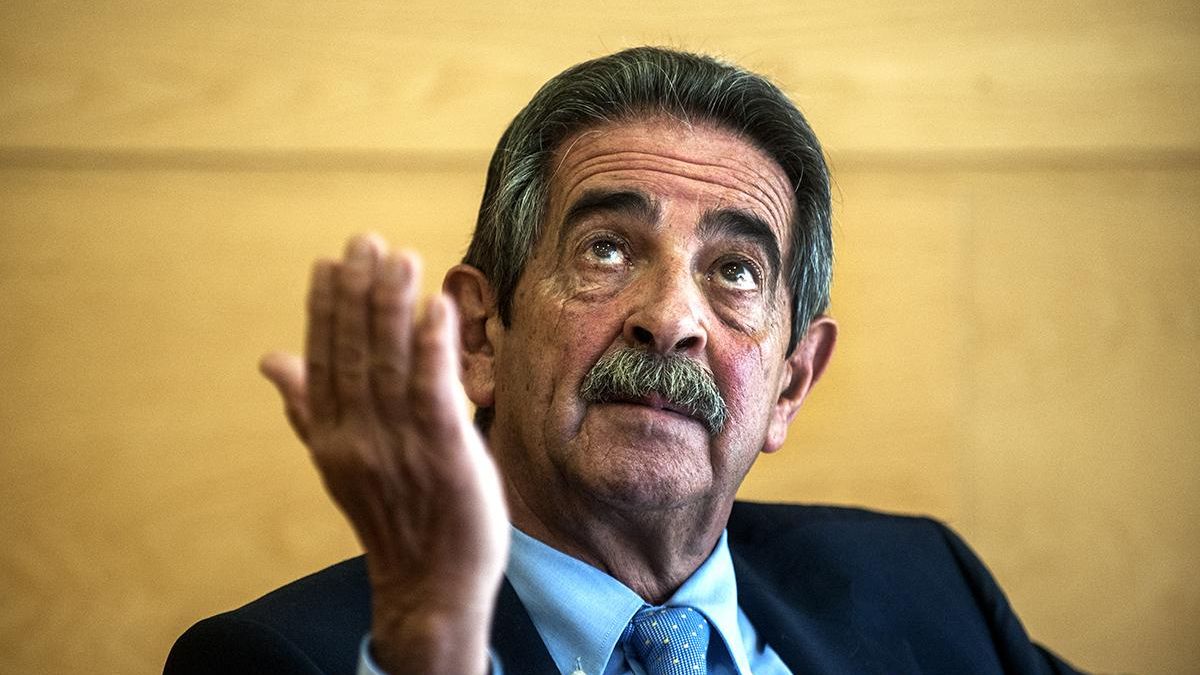 Miguel Ángel Revilla | JOAQUÍN GÓMEZ SASTRE
