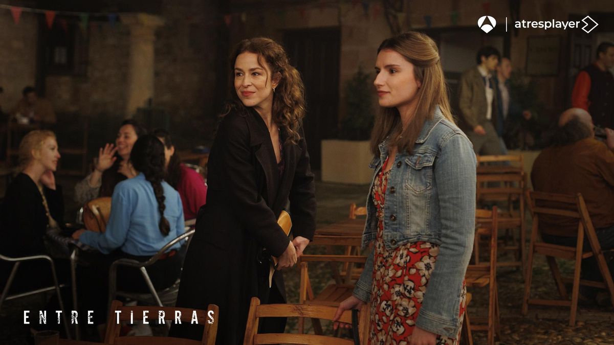 Imagen promocional de la segunda temporada de 'Entre tierras'