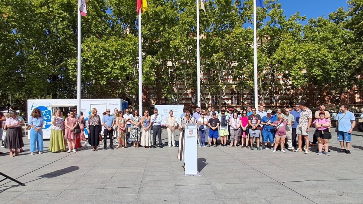 Nueva concentración contra la violencia de género en Logroño con el foco puesto en la prevención escolar