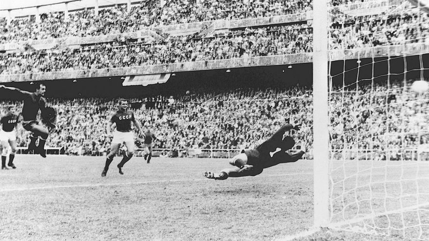 Esta es la historia del único portero de fútbol que ha ganado el Balón de Oro