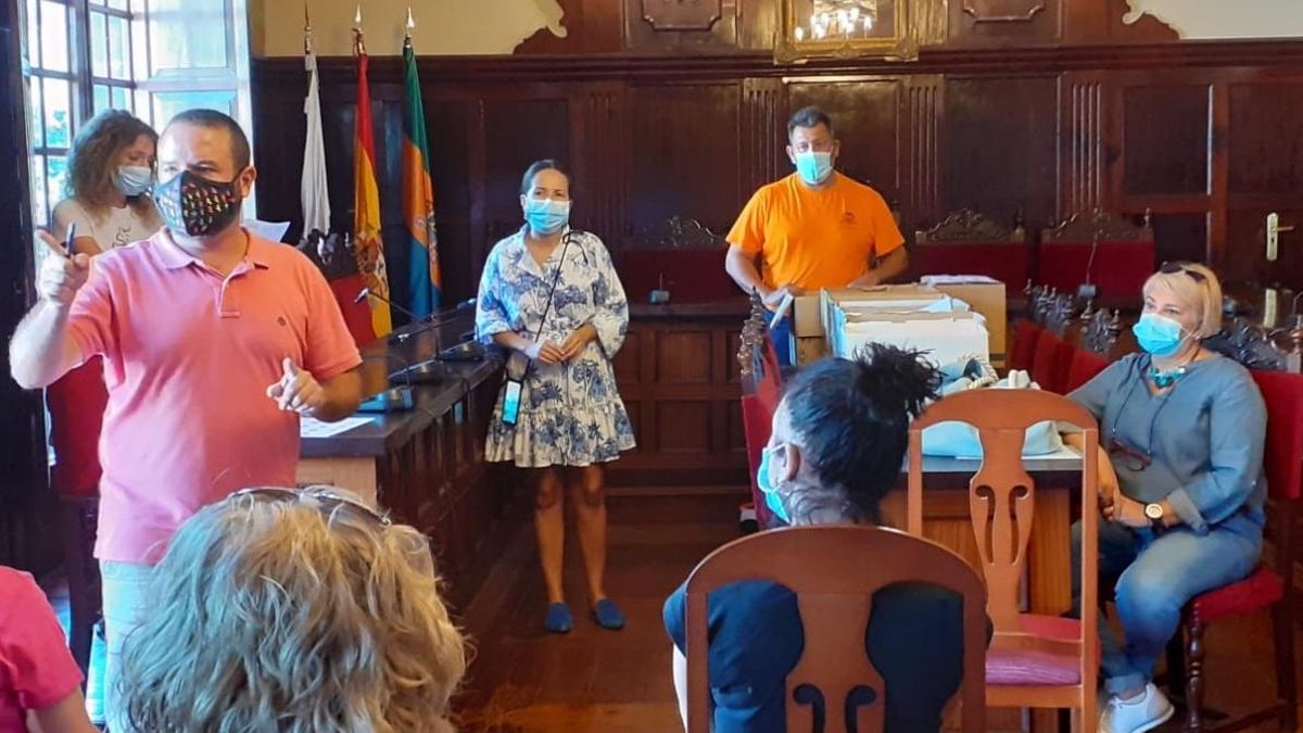 Recepción de los alumnos en el Ayuntamiento.