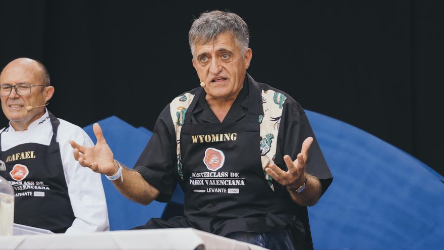 Rafael Vidal y el Gran Wyoming revelan todos los secretos de la paella valenciana en el festival de elDiario.es