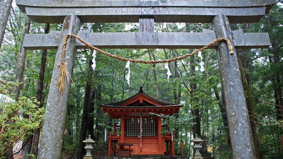 Un asistente digital descubre historias durante una peregrinación japonesa