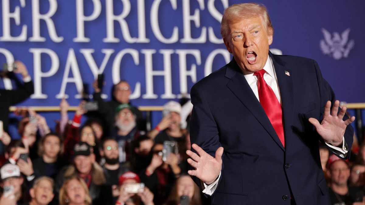 Trump estrecha el cerco sobre Venezuela por tierra, mar y aire