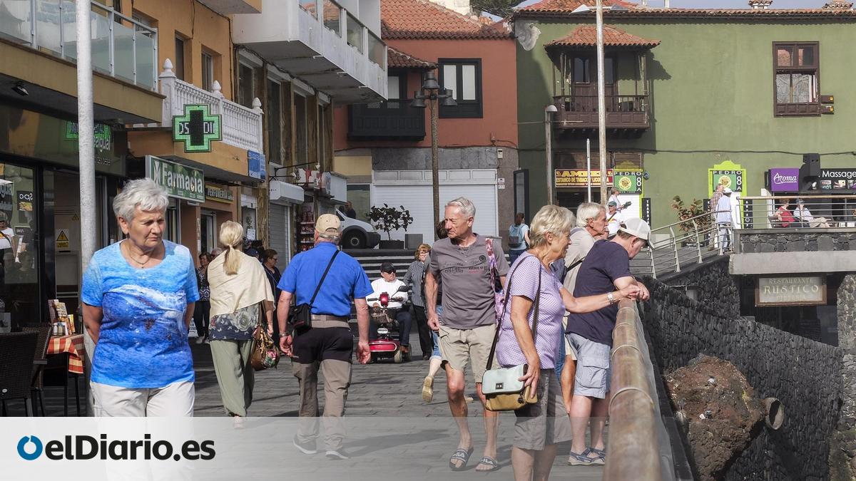 Sube el número de turistas llegados a Canarias hasta abril, pero cae el gasto