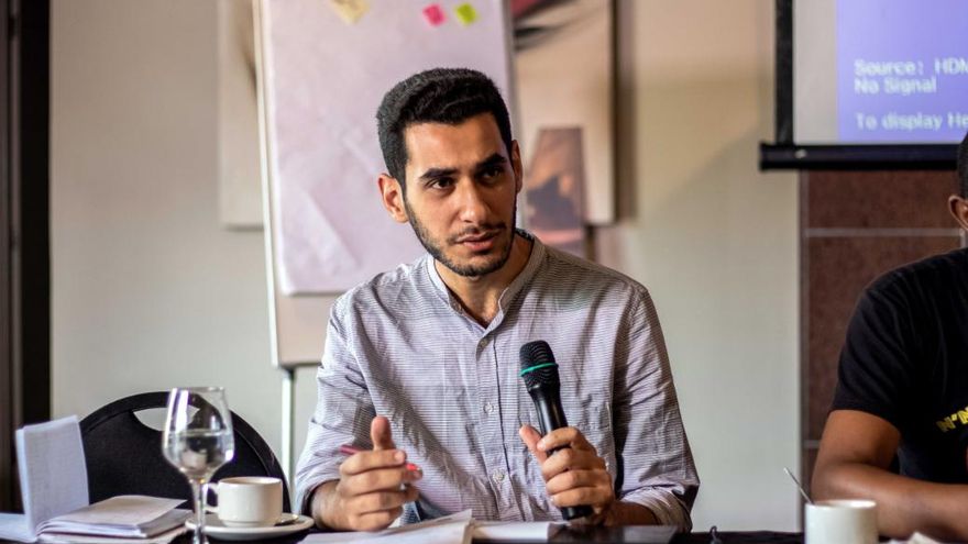 Muhammad Shehada, periodista palestino: "La gente en Gaza se está convirtiendo en fantasmas, en zombis"