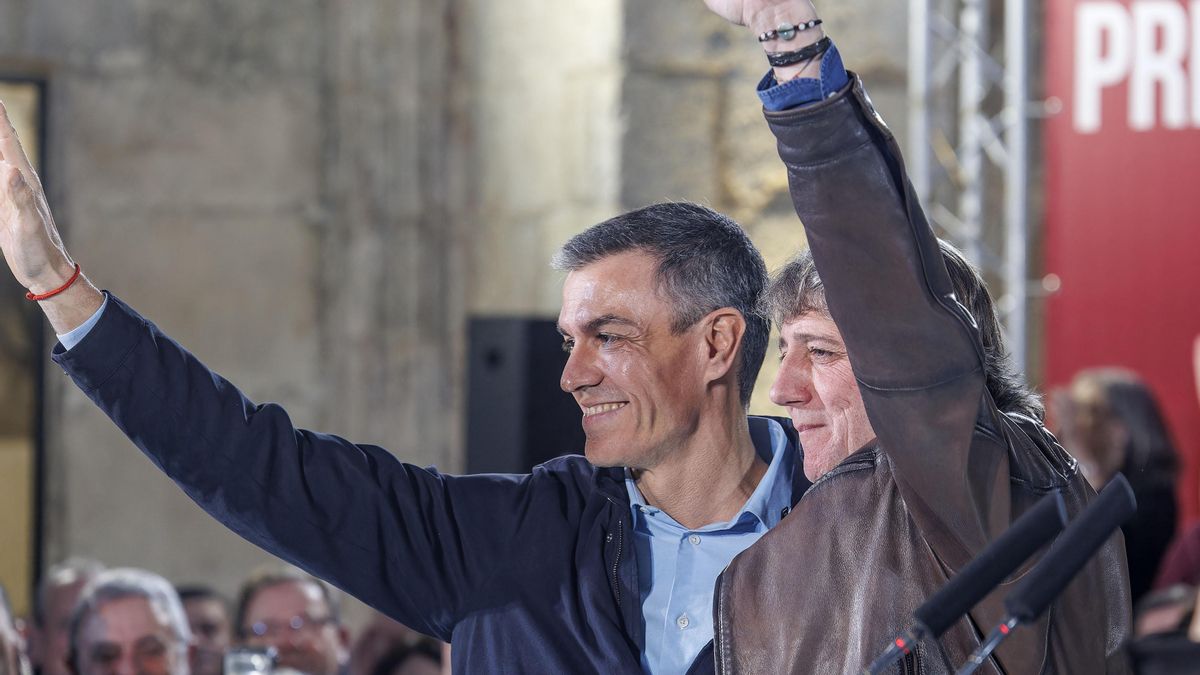 Sánchez respalda a Martínez en el inicio de campaña en Burgos: "Castilla y León necesita un gobierno que consolide derechos"