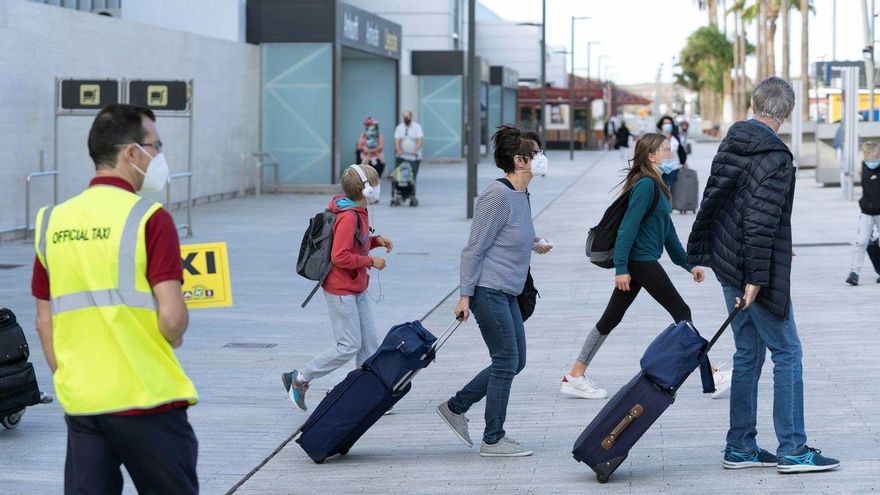 El Tribunal Supremo decide esta semana si se aplica el cierre perimetral en Canarias