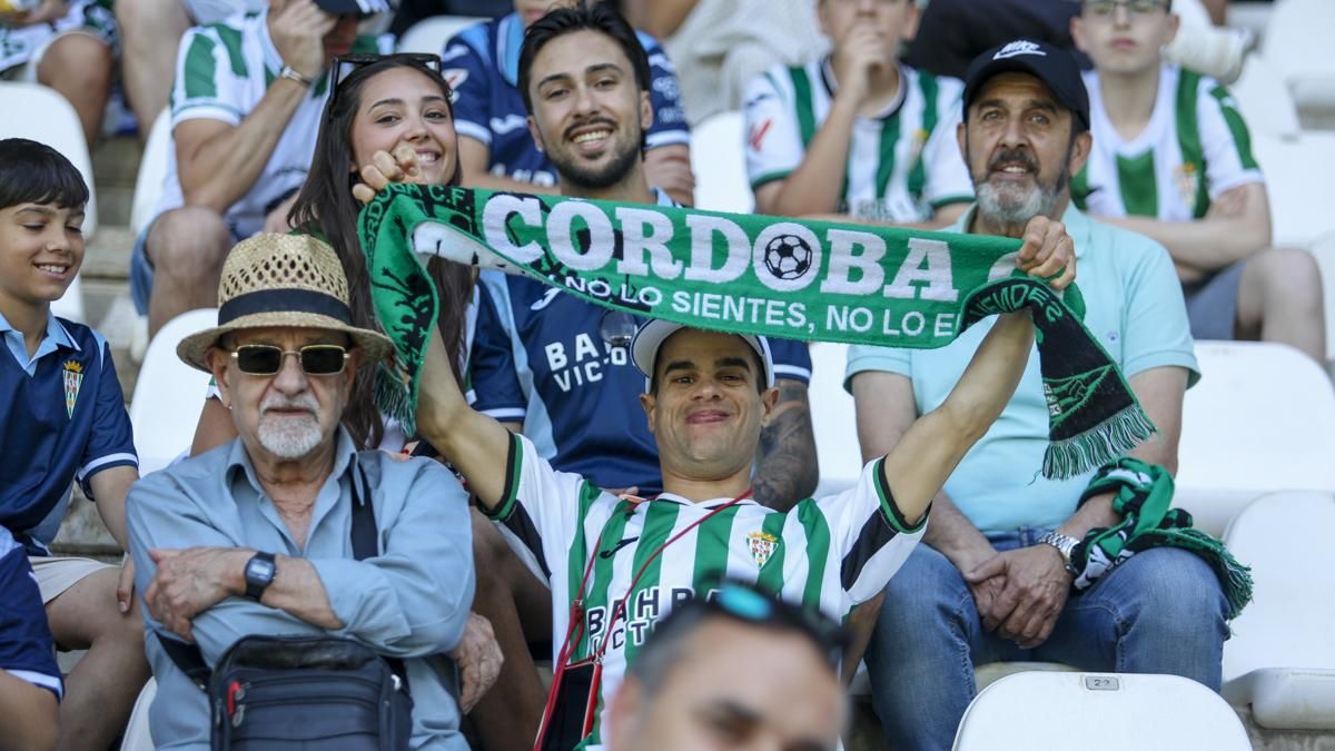 Grada Blanquiverde del Córdoba CF - Sporting de Gijón