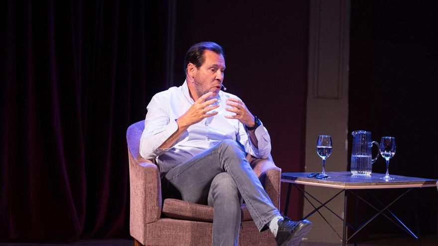 El ministro de Transportes y Movilidad Sostenible, Óscar Puente, durante el encuentro bajo el título ‘Frenar a la extrema derecha’, en el Ateneo de Madrid, a 21 de mayo de 2026, en Madrid (España).