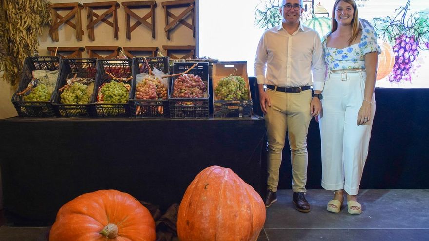 Una calabaza de 44 kilos gana el concurso de frutos gigantes de Los Palacios