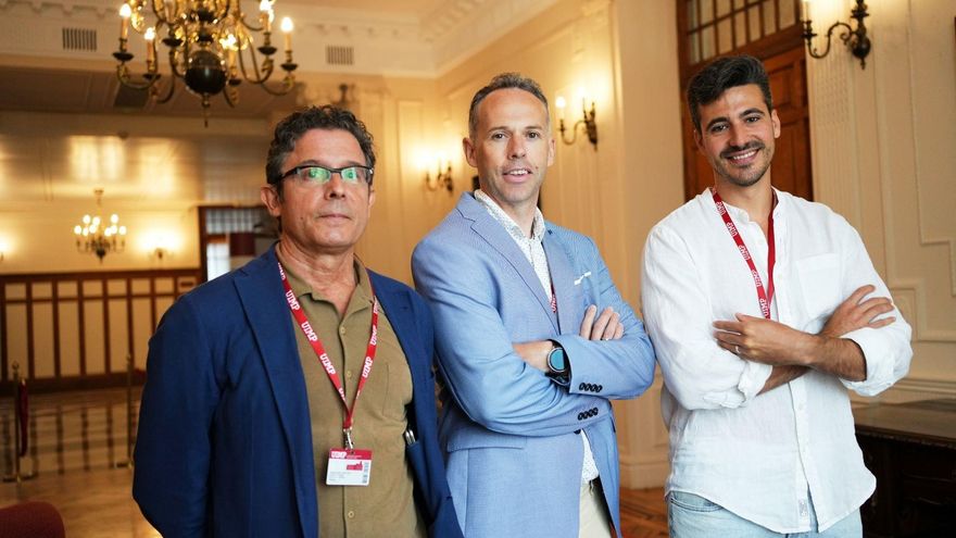 Juan Álvarez-Linera,, Javier Bernácer y José María González.