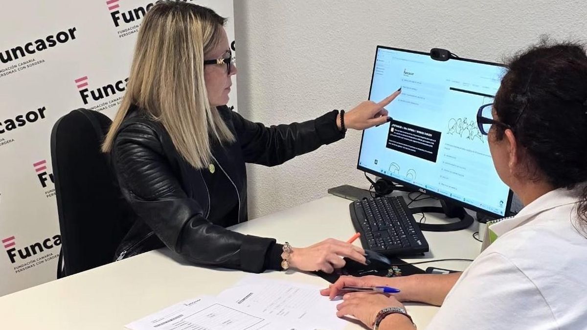 El Cabildo impulsa la inserción laboral de personas con sordera y de sus familias con el proyecto ‘Avanza’.