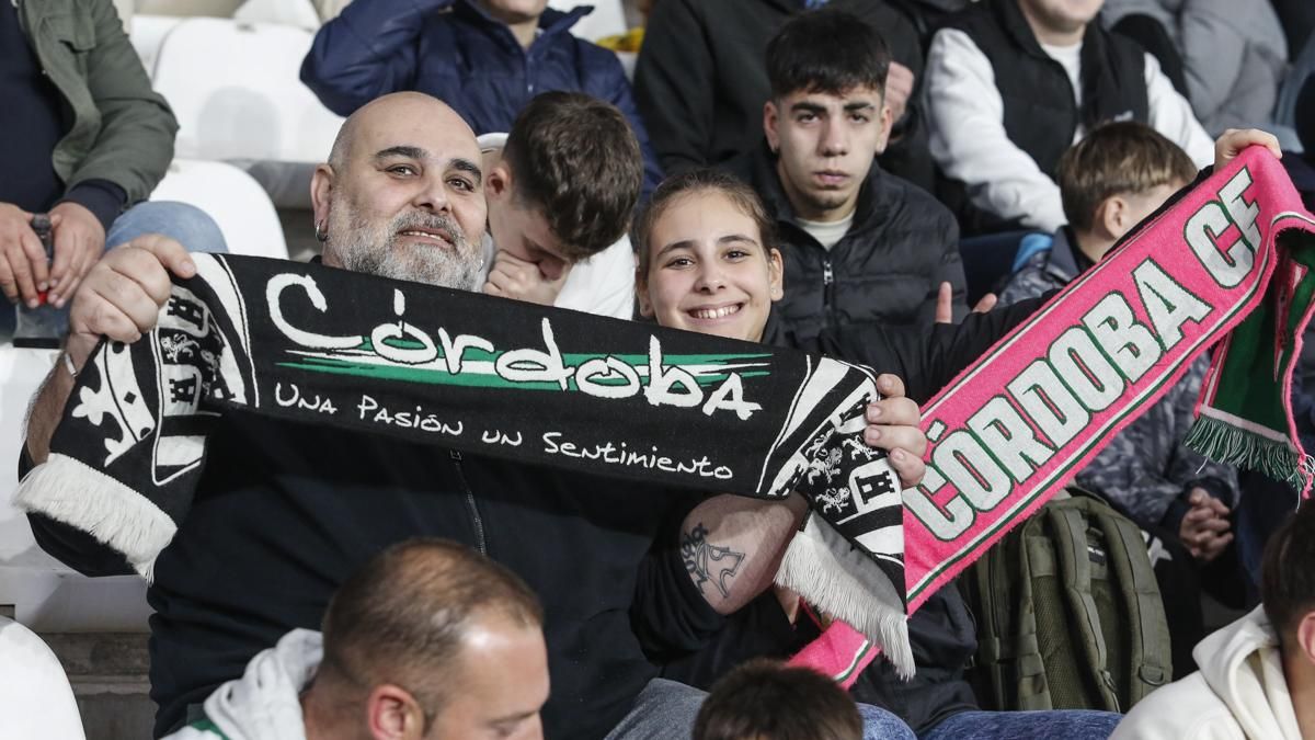 Grada Blanquiverde del Córdoba CF - Burgos CF