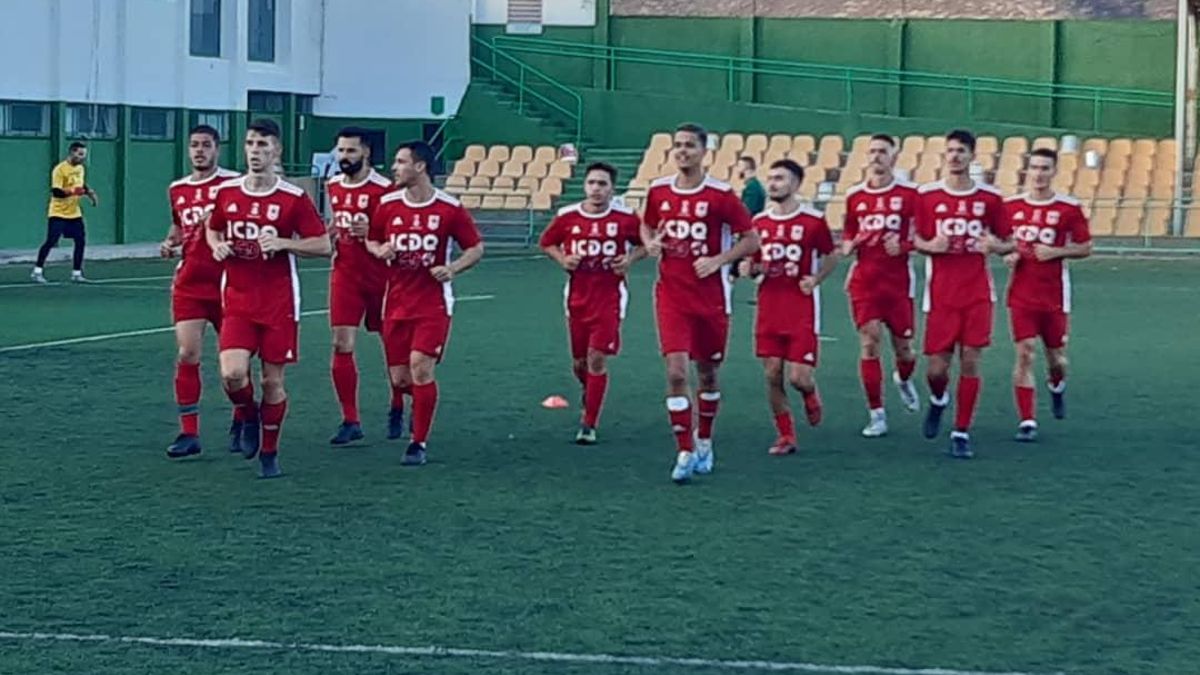 Jugadores del Estrella durante un entrenamiento reciente.