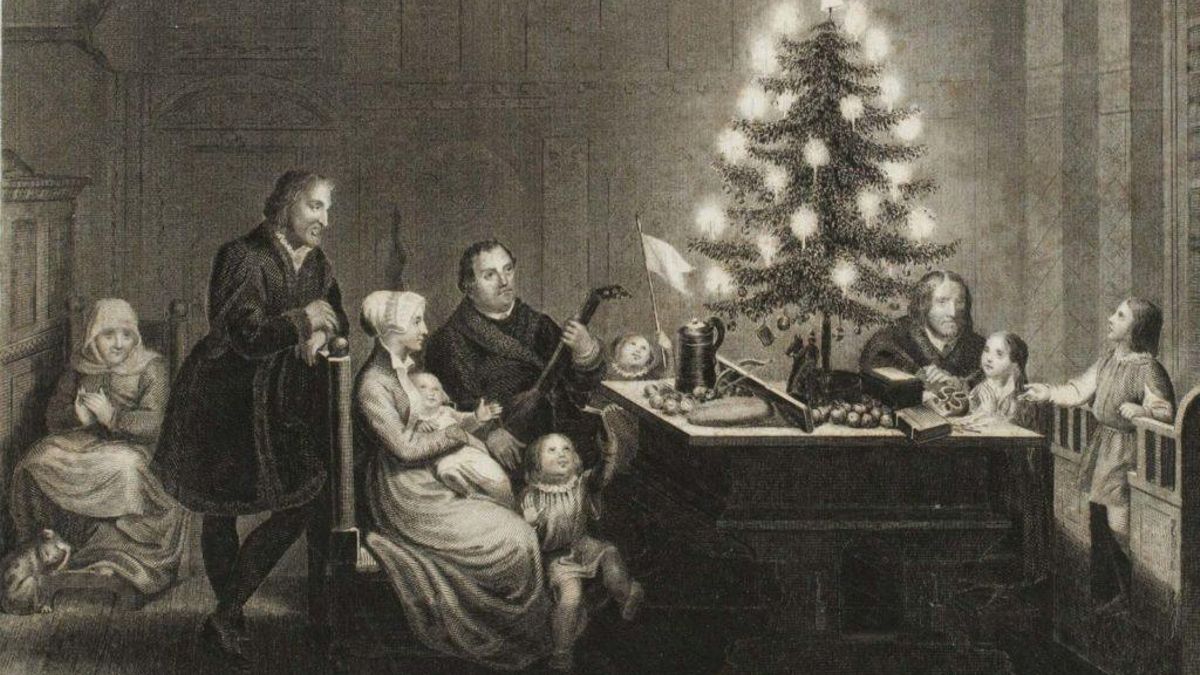 Engraving depicting Martin Luther and his family with a Christmas tree.