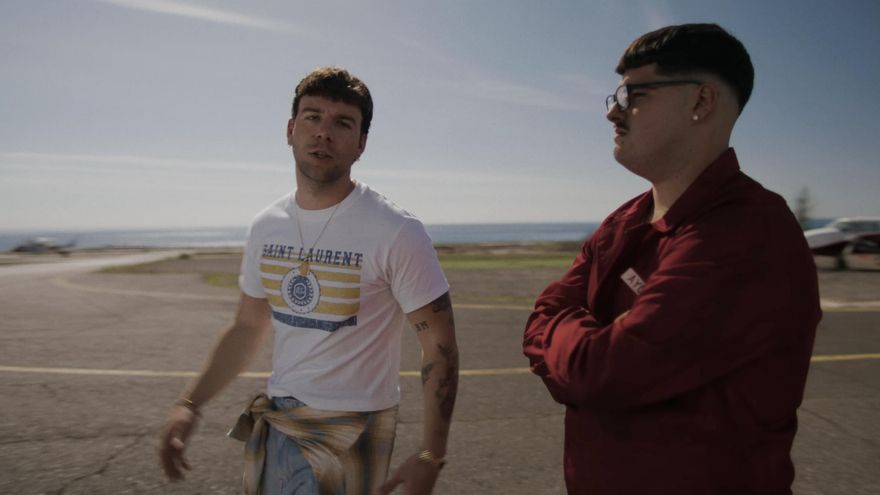 'Ni borracho' de Quevedo entra directo al número 1 en España