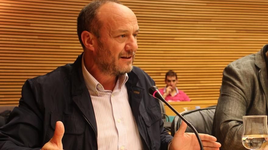 La mujer del exsubdelegado del Gobierno imputado en el 'caso Azud' justifica los ingresos sospechosos por una herencia