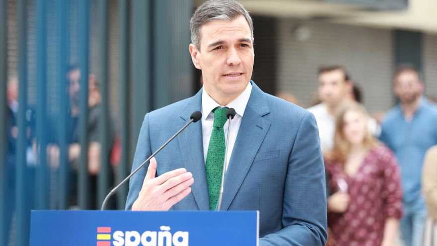 Pedro Sánchez, este lunes en Dos Hermanas (Sevilla)