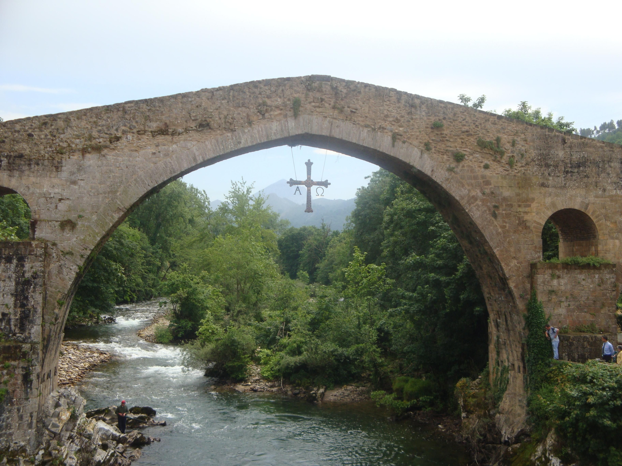 Puente de Cangas de Onís.