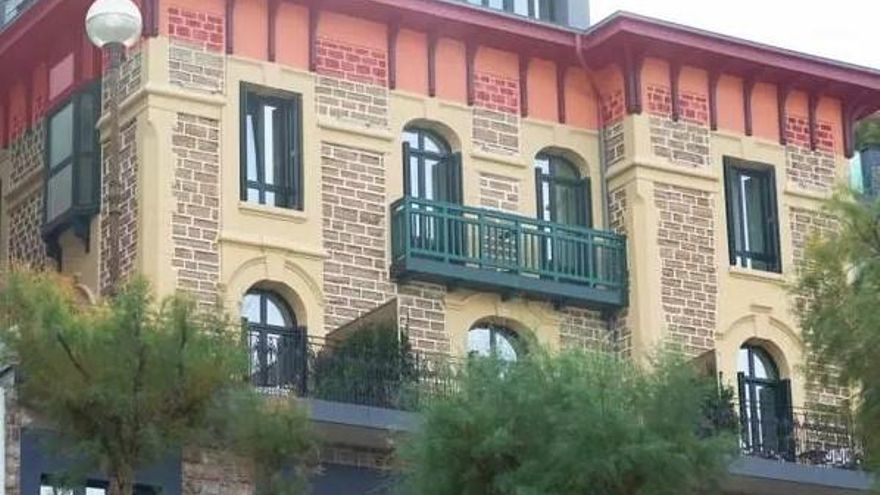 El Ayuntamiento de Donostia concede la licencia de primera ocupación parcial al Hotel de Robert de Niro, que reabrirá sus puertas