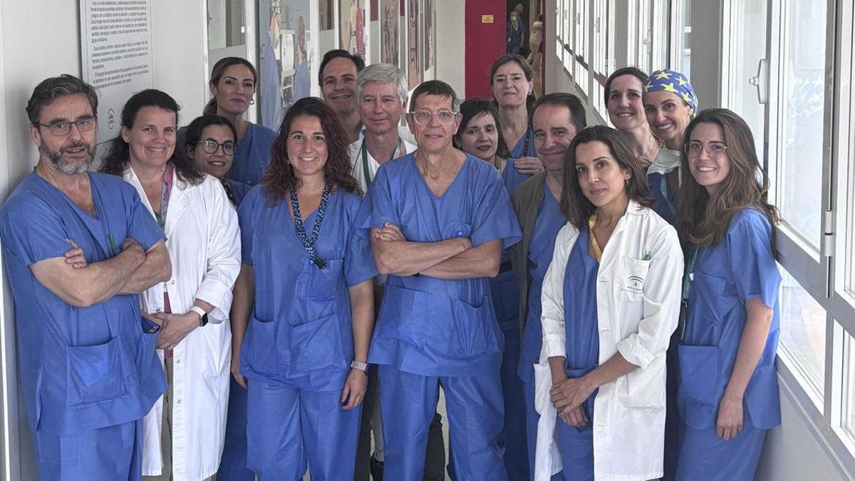 Equipo de profesionales que participó en los primeros trasplantes renales de donante vivo por robótica
