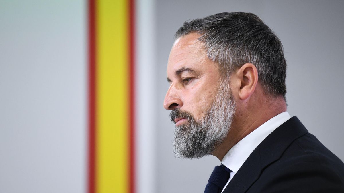 Abascal planta al rey y se borra de la recepción del 12 de octubre