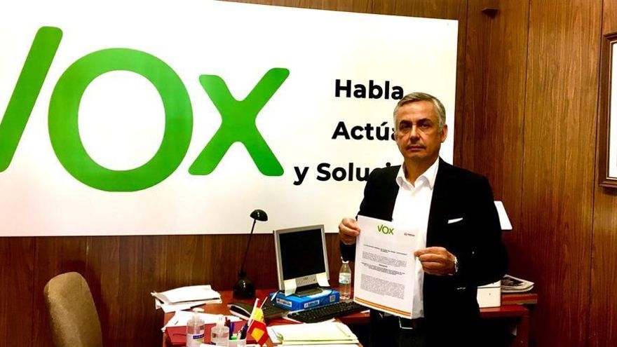 Instaurar un "orden moral" y "tumbar la ley bolivariana de vivienda": metas de Vox en Extremadura para gobernar con el PP