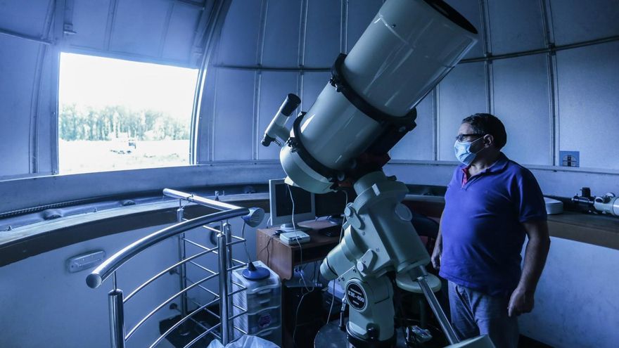 Campillo / ICAL. El presidente de la Asociación Leonesa de Astronomí, José Vicente Gavilanes.