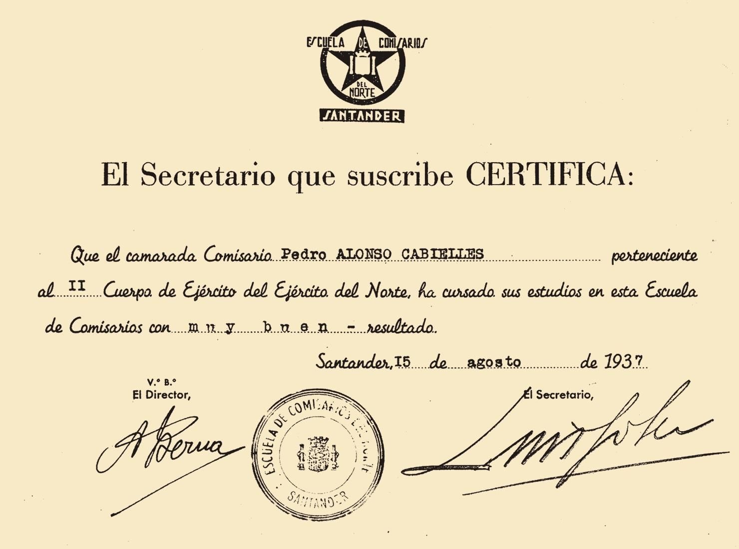 Certificado de estudios expedido por la Escuela de Comisarios Políticos de Santander.