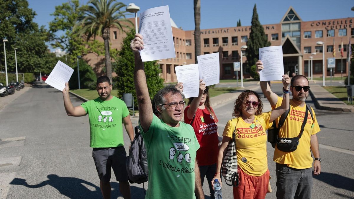 El Gobierno valenciano rompe la unidad sindical de los docentes con una subida salarial a falta de negociar ratios y más demandas