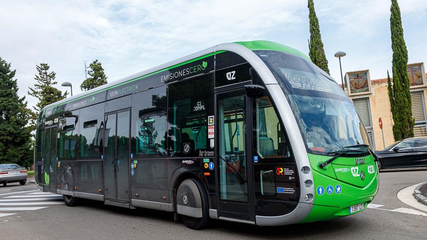 Los vecinos de Rosales del Canal (Zaragoza) reivindican la línea 41 de bus en un vídeo con ecos de los Premios Goya