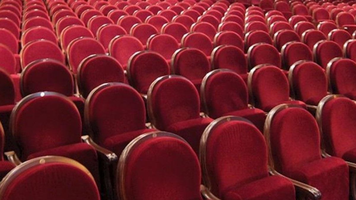 Una sentencia confirma como enfermedad profesional los daños en la mano de un trabajador de Euro Seating, que no adapta su puesto