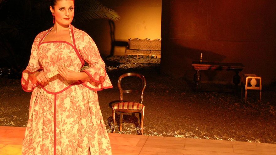 Concha Esteve en 'Los carcas" de Javier Mateo, 2010.