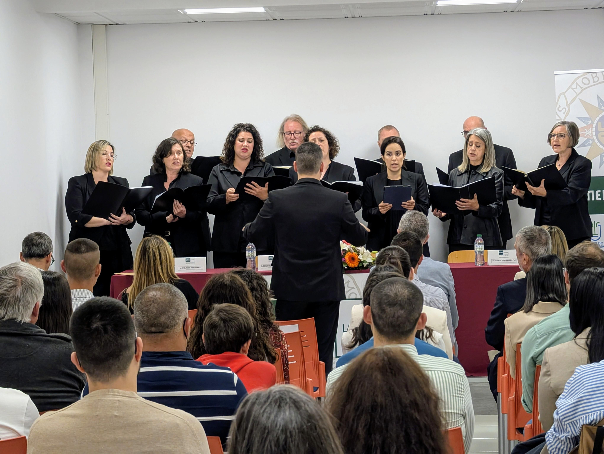 La UNED celebra el acto de graduación en la nueva sede de Los Llanos de Aridane.