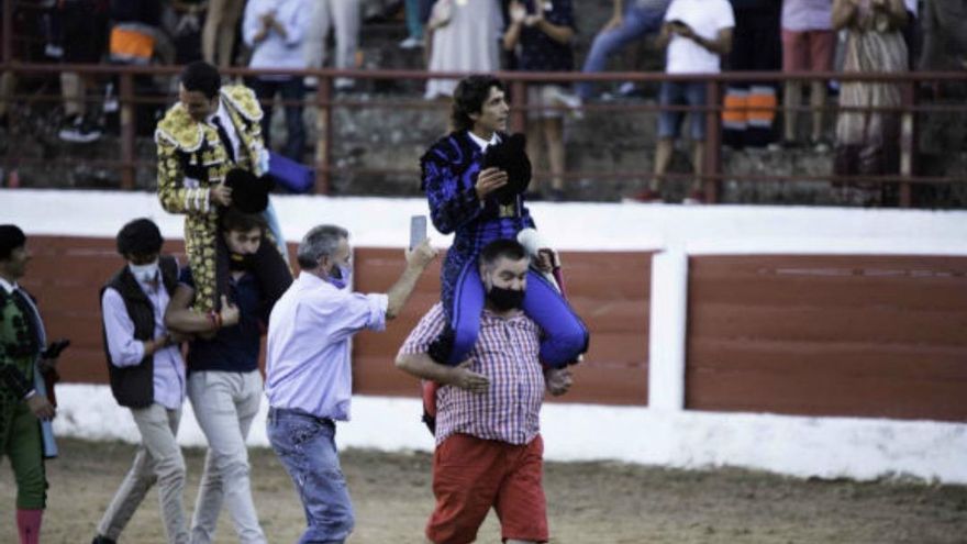 Un momento de la corrida del domingo en Astorga. / Astorgaredaccion.com