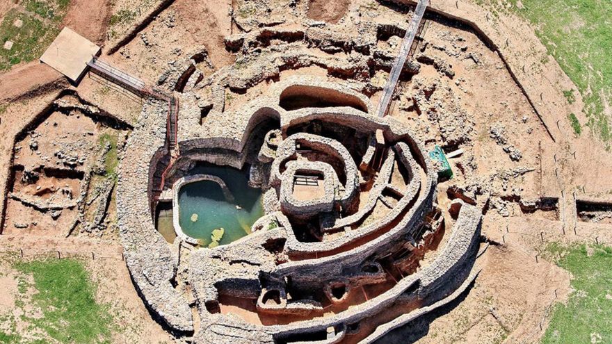 El primer estado de la Península no tuvo vía libre: al norte, las comunidades levantaron poblados fortificados y combatieron