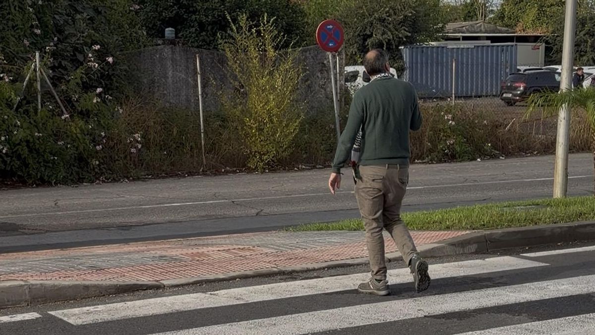 Denuncian que la Junta "desmantela" la sanidad pública mientras el Ayuntamiento de Córdoba "abandona su entorno"