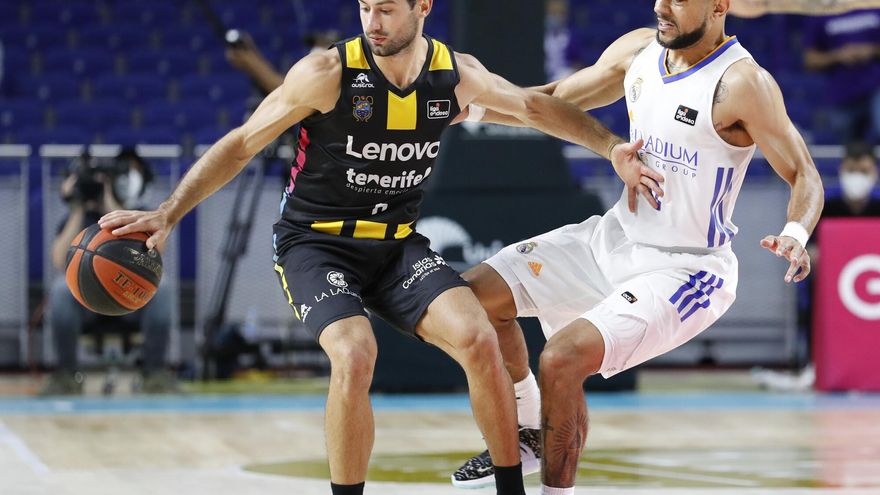 El Lenovo Tenerife no puede con el poderío interior del Real Madrid