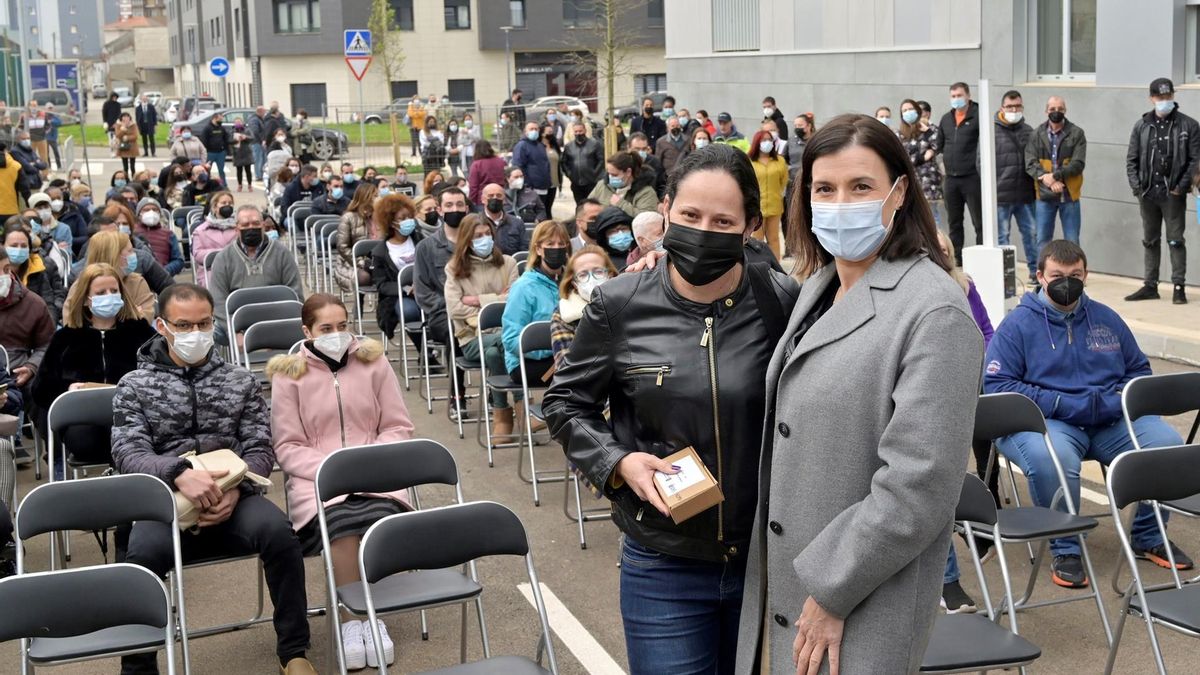 Ceremonia de entrega de llaves VPO en Santander.