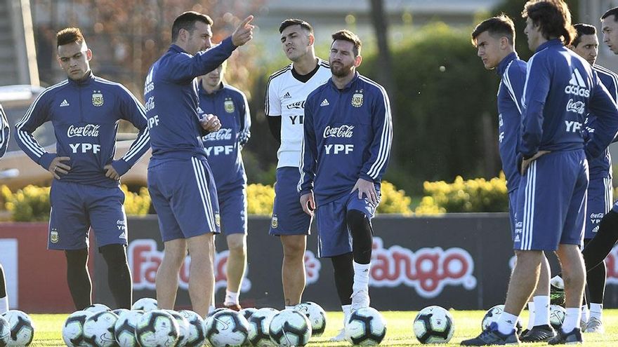 La AFA garantizó la participación de Argentina en la Copa América de Brasil