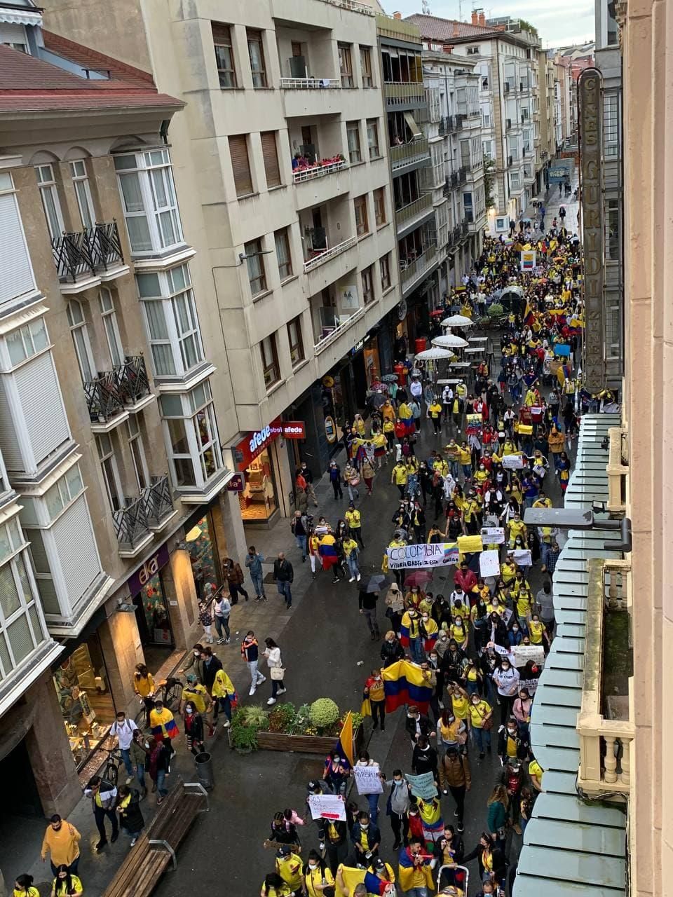 La manifestación que ha recorrido las calles de Vitoria