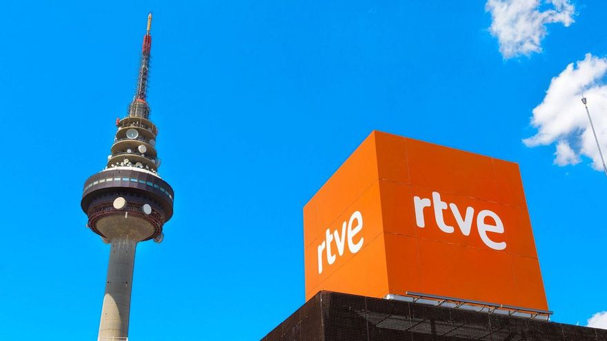RTVE, otra vez moneda de cambio: su nuevo Consejo esquiva el bloqueo del PP, con la amenaza de perpetuar errores