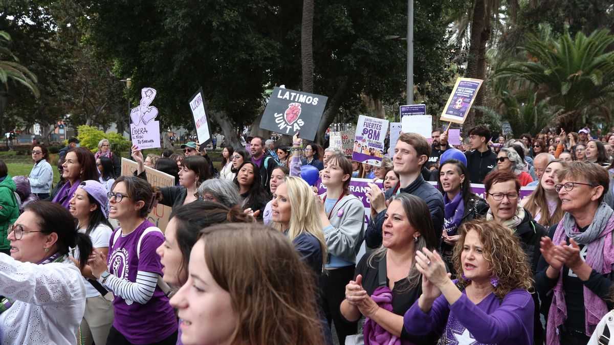 Manifestación por el 8M en Gran Canaria. ALEJANDRO RAMOS