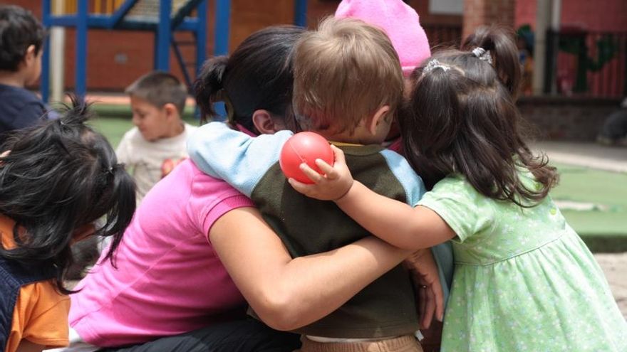 Aldeas Infantiles lanza una guía para que los escolares ayuden a sus compañeros ucranianos